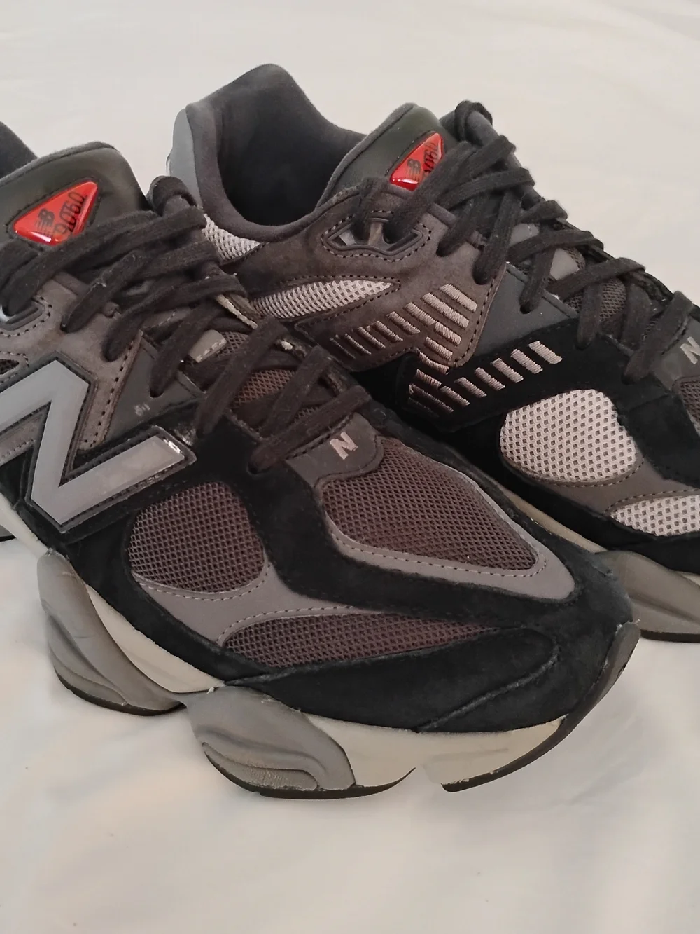 New Balance 9060 Men's Size 11.5 Suede Black Castlerock Grey Sneakers U9060BLK